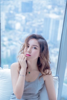 王彤个人资料